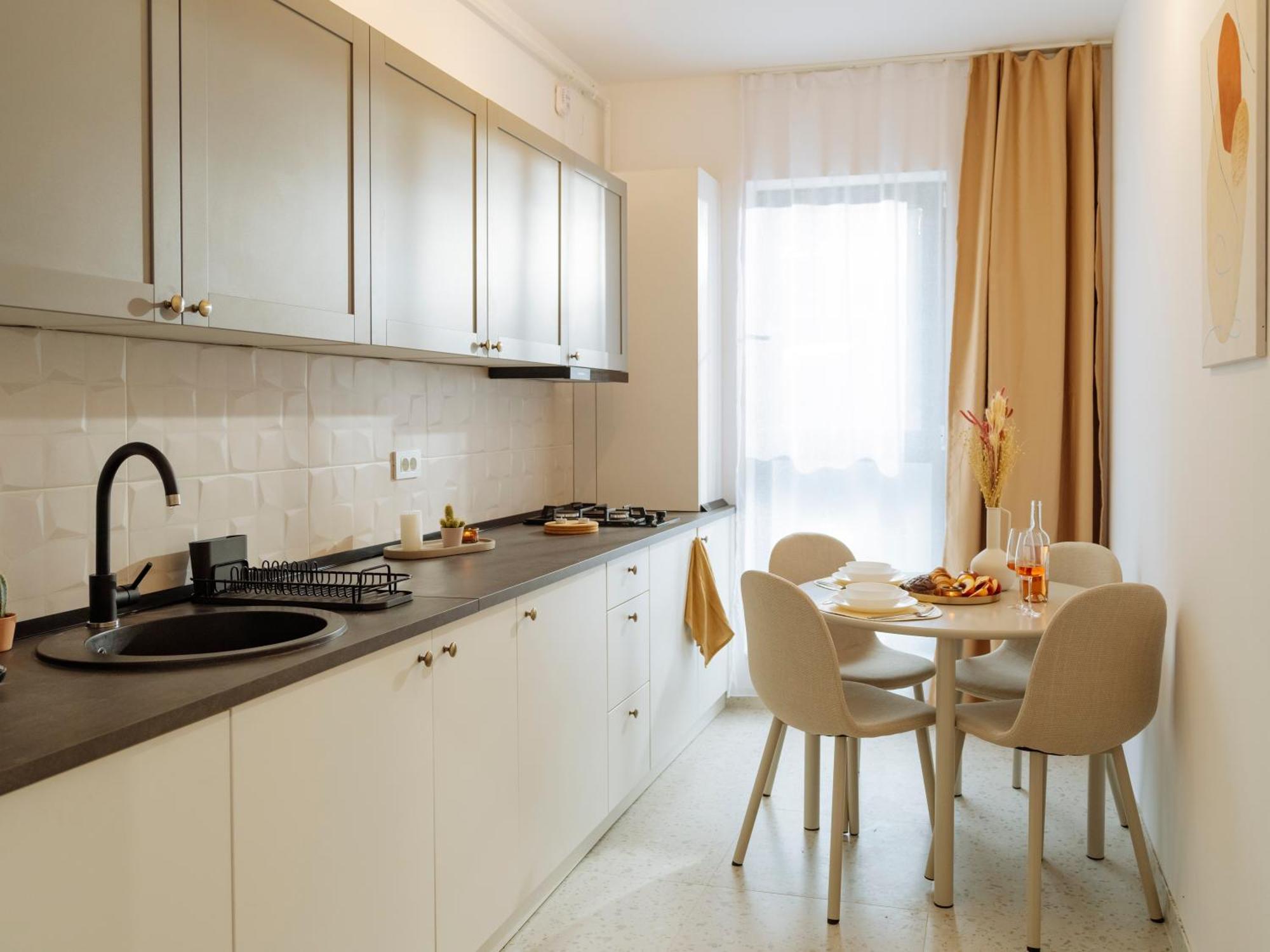 Apartment Cozy Nest 77 Plaza Afi Mall Lujerului