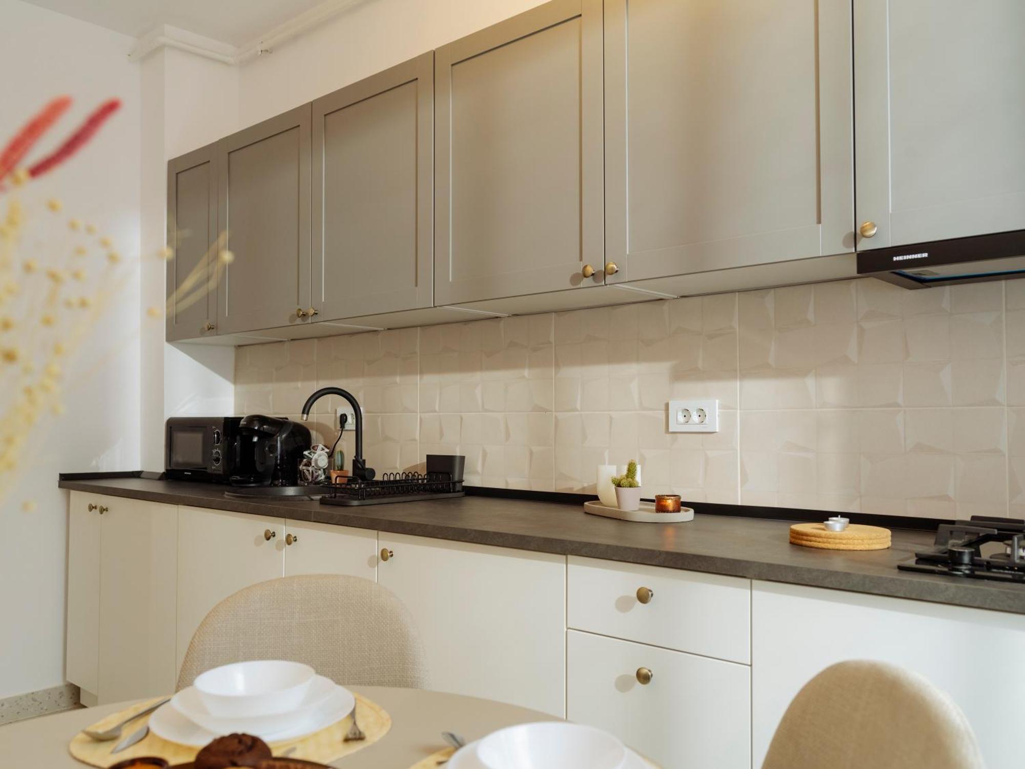 Apartment Cozy Nest 77 Plaza Afi Mall Lujerului *